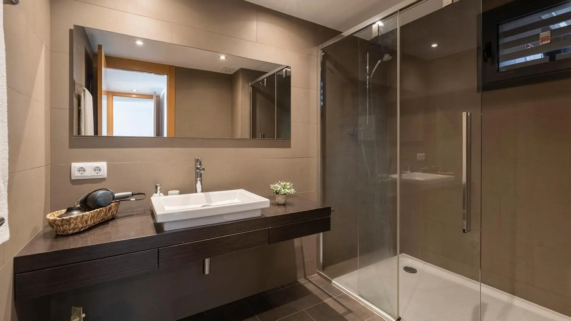 Apartamento Con Gran Terraza Delante Del Mar Росас Испания