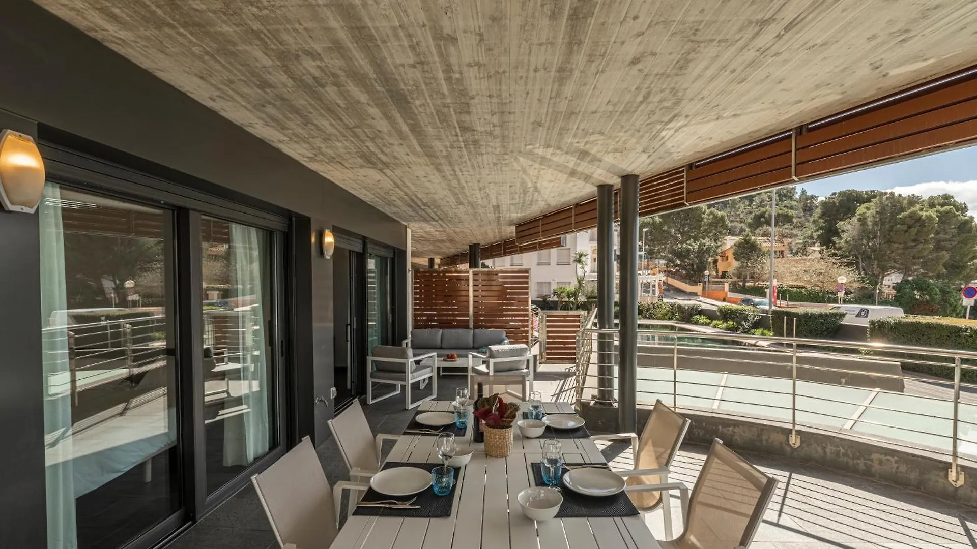 Апартаменты Apartamento Con Gran Terraza Delante Del Mar Росас